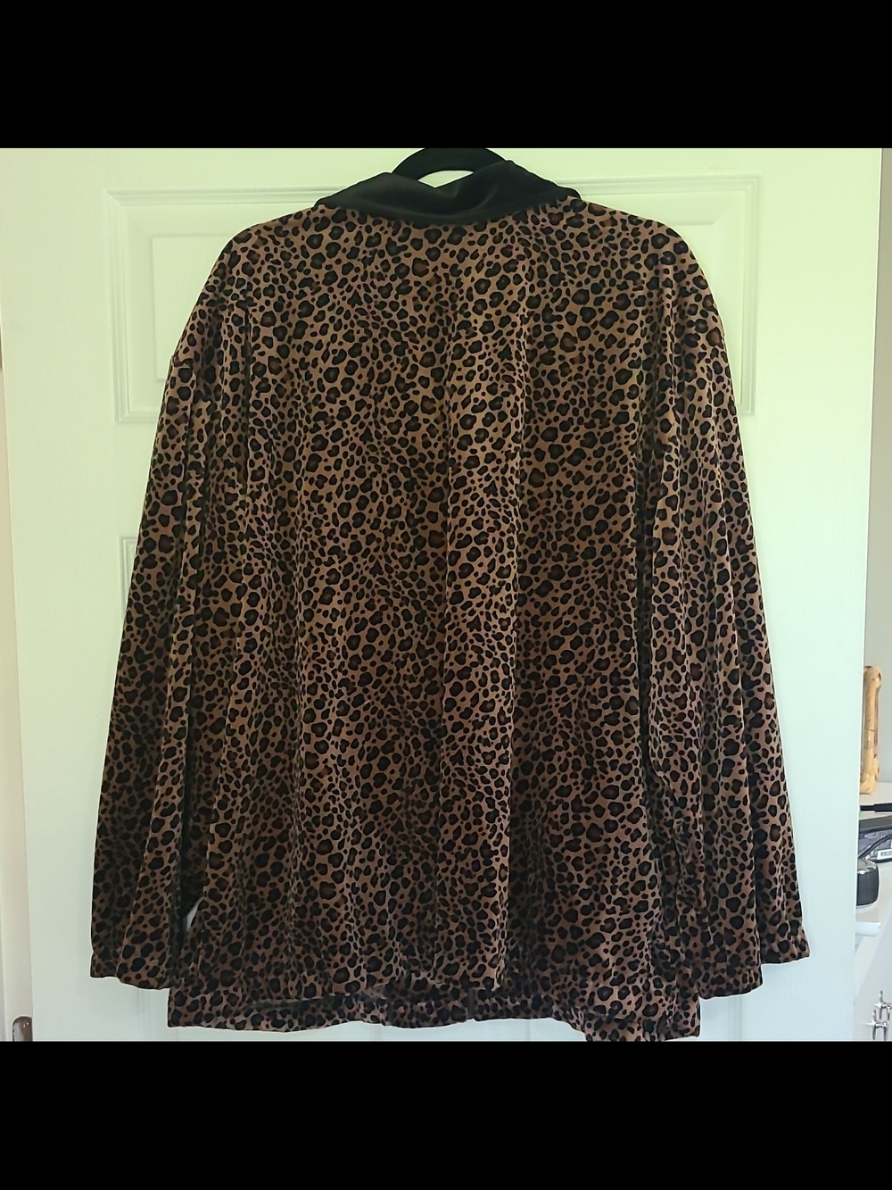 TEDDI Leopard Print Velour Zip Front Collared Lounge Jacket Women’s 2X - Picture 2 of 4